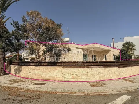 House, For Sale, Nicosia, Strovolos, Ap. Varnavas and Ag. Makar. - Main Photo