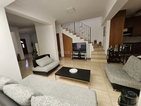3 Bed Semi-Detached House for rent in Zakaki, Limassol - Main Photo