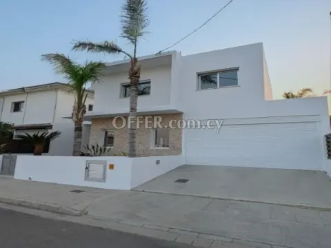 New For Sale €345,000 House (1 level bungalow) 4 bedrooms, Semi-detached Geri Nicosia - Main Photo