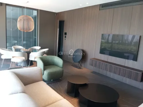 LUXURY SMART TWO APARTMENT CLOSE TO THE BEACH - 11