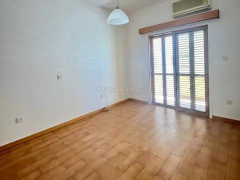 House (Semi detached) in Agios Dometios, Nicosia for Sale - 9
