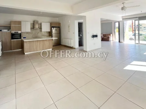 Modern Semi- Detached House with 4 bedrooms in very good location in Latsia area. - Main Photo