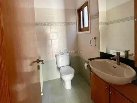 House (Semi detached) in Agios Dometios, Nicosia for Sale - 4