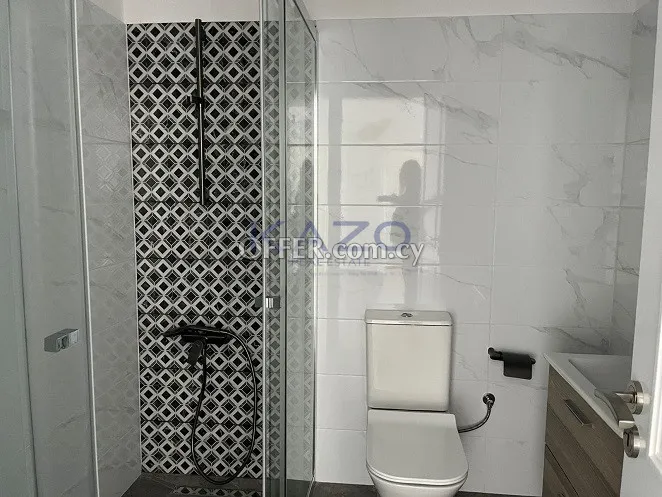One Bedroom Apartment with Extra Room, communal Pool in Peaceful Tombs of the Kings - 3
