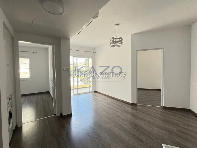 One Bedroom Apartment with Extra Room, communal Pool in Peaceful Tombs of the Kings - 9