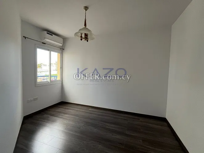 One Bedroom Apartment with Extra Room, communal Pool in Peaceful Tombs of the Kings - 5