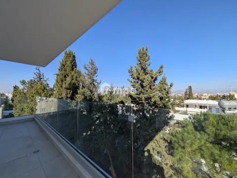 Modern Top Floor One Bedroom in Lakatamia Center - Main Photo