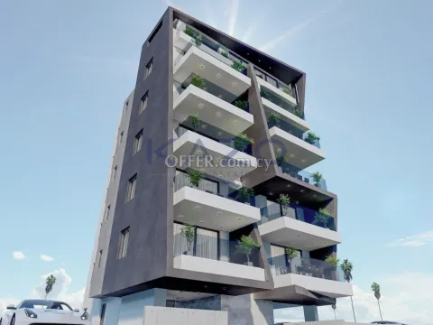 Modern Seafront Apartment with Sea View Mckenzie - Main Photo
