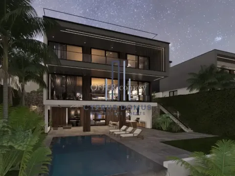 New Modern Sea View Luxury Villa With Swimming Pool In Germasogeia Area - Main Photo