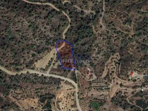 Large 4683m2 Field for Sale in Arakapas Village (Landlocked) - Main Photo