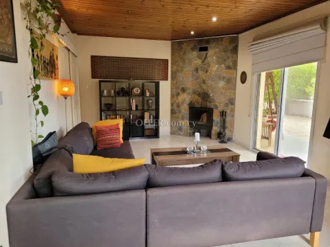 4 Bed House for sale in Apesia, Limassol - Main Photo