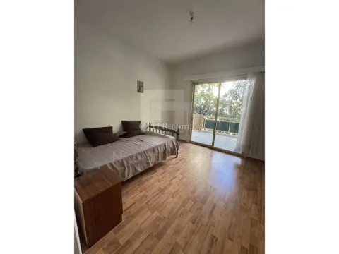 Three bedroom fully furnished apartment for rent in Agioi Omologites area Nicosia - 8