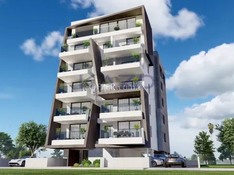 Modern Seafront Apartment with Sea View Mckenzie - 2