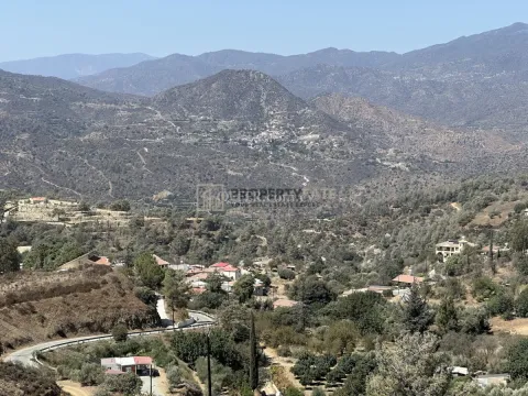 Large Land with a 3 Bedroom Prefabricated Bungalow for Sale in Kellaki - 3