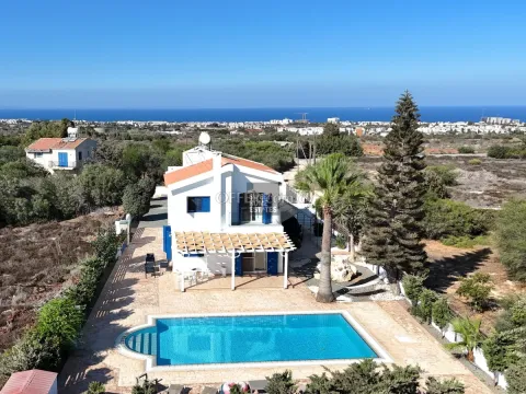 Magnificent Four Bedroom Villa in Protaras - Main Photo