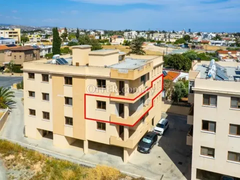 Incomplete 3 bedroom apartment in Polemidia Limassol - Main Photo