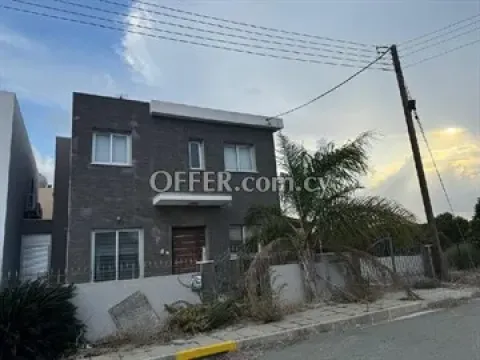 Semidetached House  In Nisou, Nicosia - Main Photo