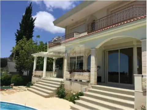 Excellent 5 bedroom detached villa with amazing unobstructed views in Agios Tychonas - Main Photo