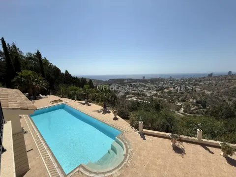 5 Bed Detached Villa for rent in Agios Tychon, Limassol - Main Photo