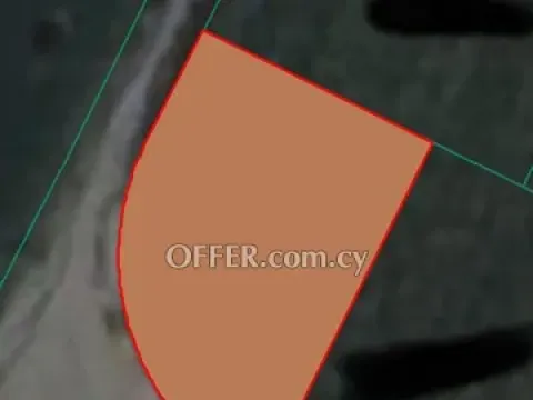 Residential Plot Of 523 Sq.M.  In Psimolofou - 2