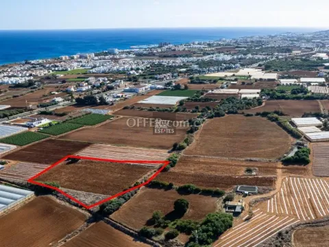Shared Residential Field in Paralimni - 3