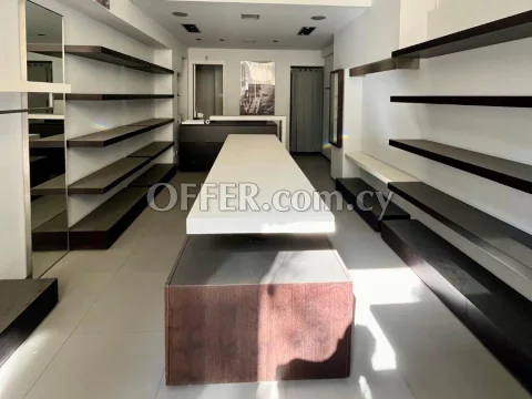 Ground floor showroom/shop is now available for rent in Stasikratous Street. - Main Photo