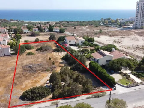 Residential Field for sale in Agios Tychon - Tourist Area, Limassol - Main Photo