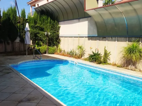BEAUDIFUL THREE BEDROOM DETACHED VILLA IN PAREKLISIA LIMASSOL - Main Photo