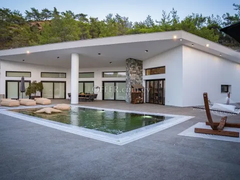 4 Bed Bungalow for sale in Louvaras, Limassol - Main Photo