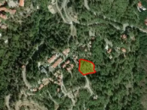 LARGE BUIDING PLOT OF 3011 SQ, M  IN PANO PLATRES - Main Photo