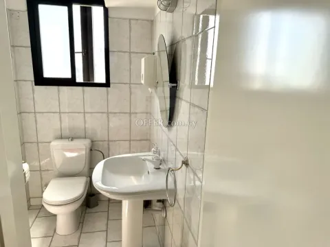 Two offices on the same floor - 7