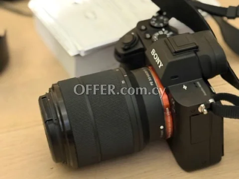 Mirorrless Sony Full Frame a7 II - Main Photo