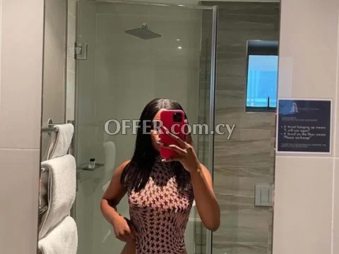 New girl hot girl in the town - Photo 2