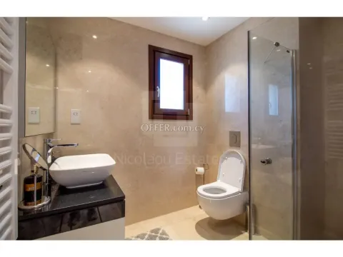 Luxury 5 bedroom villa for sale in Aphrodite Hills - 2