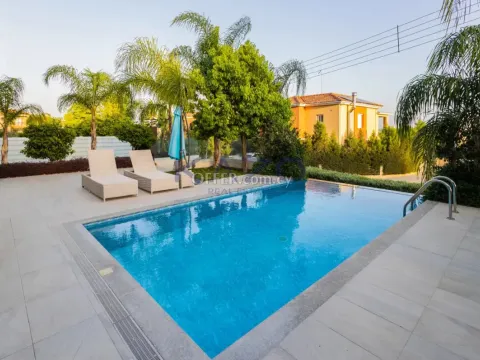 Fully Furnished Detached House in Peaceful Mouttagiaka - 4