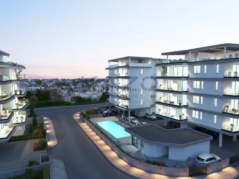 Modern Penthouse Apartment with Pool in Livadia - 4