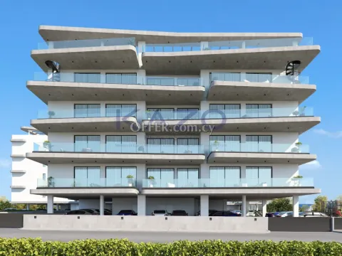 Modern Penthouse Apartment with Pool in Livadia - 3