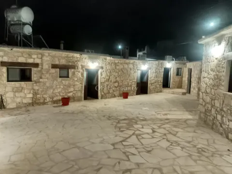 4 Bed Detached House for rent in Kritou Tera, Paphos - Main Photo