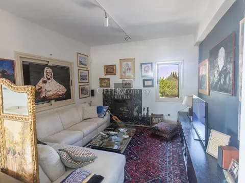 Charming Three Bedroom Villa Nestled in Protaras - 2