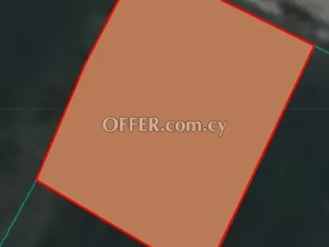 Residential Plot Of 553 Sq.M.  In Psimolofou - 2