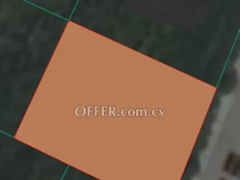 Residential Plot Of 660 Sq.M.  In Psimolofou - 2