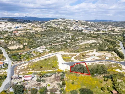 Residential plot under division in Agios Tychonas Limassol - 3