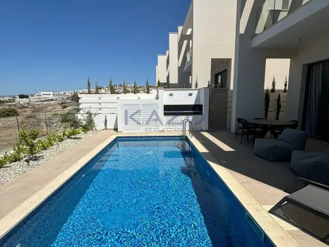 Luxury Sea Front Villa with Private Pool in Paphos Tombs of the Kings - 13