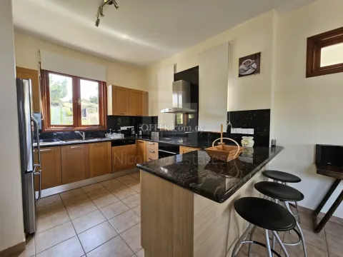 Detached 4 bedroom villa for sale in Aphrodite hills - 7