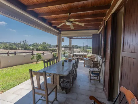 Charming Three Bedroom Villa Nestled in Protaras - 17
