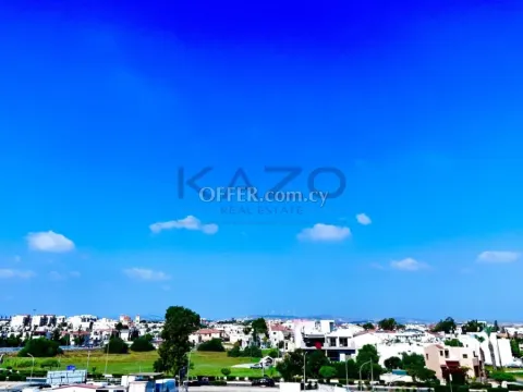 Modern Penthouse Apartment with Pool in Livadia - 8