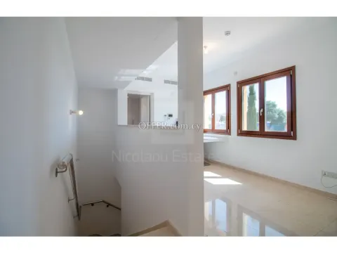 Luxury 5 bedroom villa for sale in Aphrodite Hills - 4