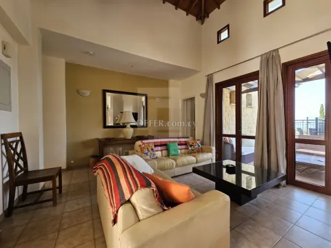 Detached 4 bedroom villa for sale in Aphrodite hills - 3