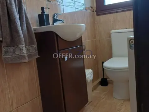 Spacious Detached House with Pool in Green Moni - 5