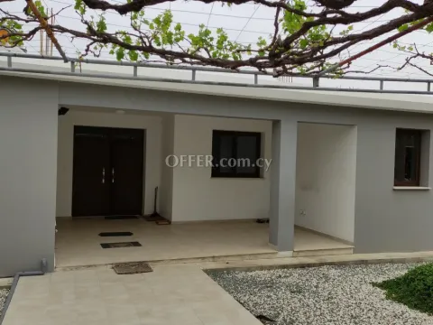 3 Bed Detached Bungalow for rent in Mesa Chorio, Paphos - Main Photo